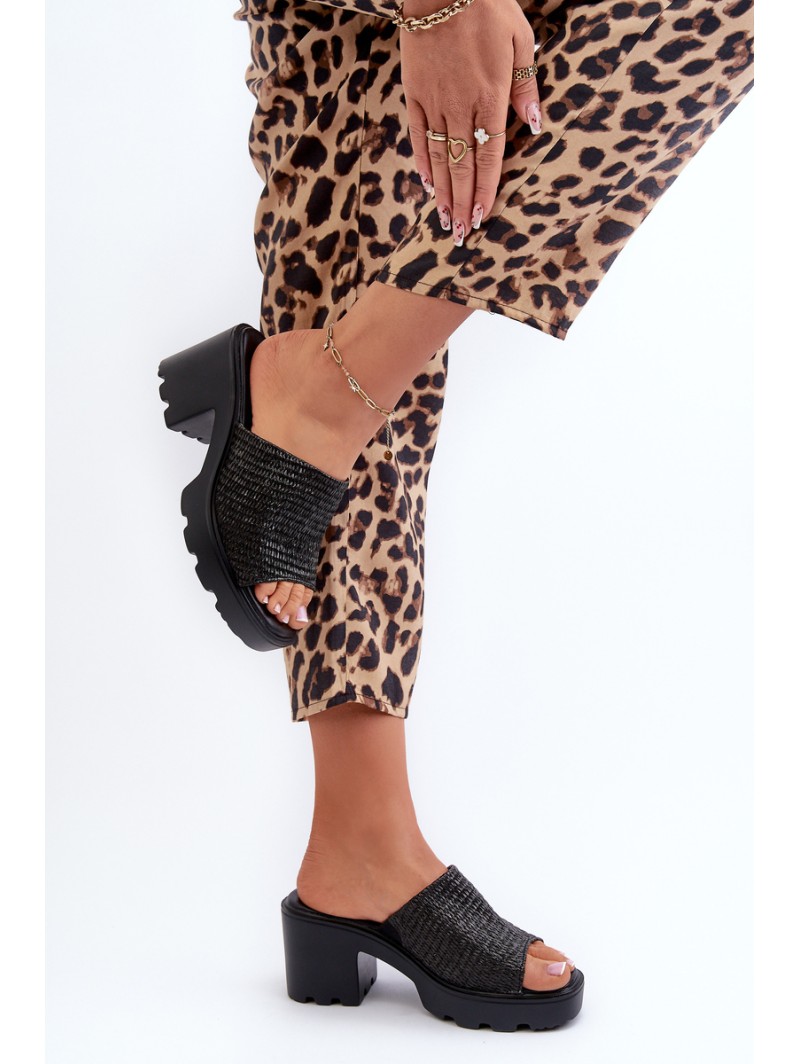 Women's Sandals with Weave on Heel Black Titantha
