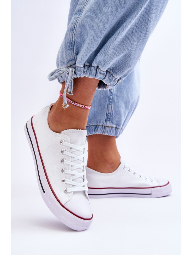 Classic Low Women's Sneakers White Vegas