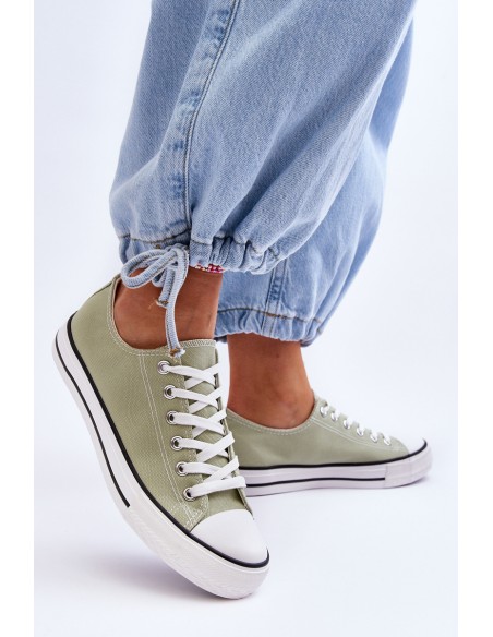 Classic Low Women's Sneakers Light green Vegas