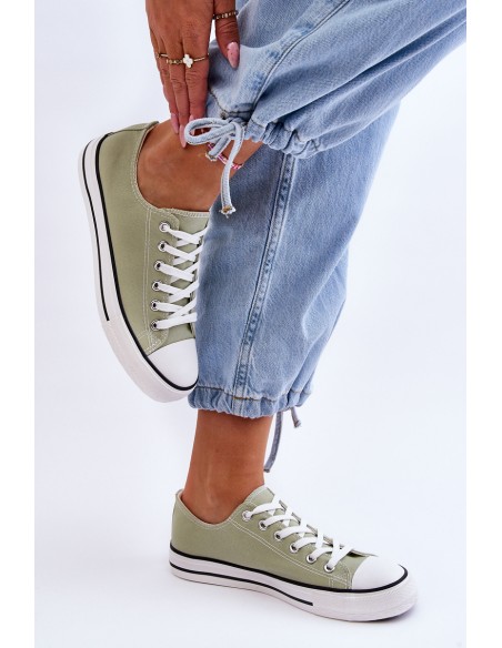 Classic Low Women's Sneakers Light green Vegas