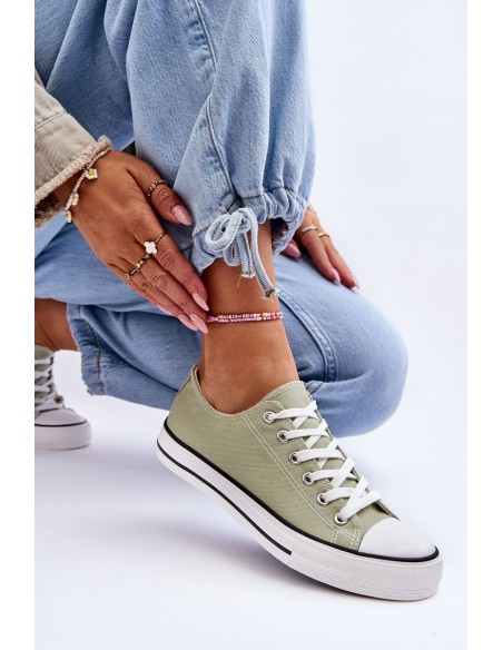 Classic Low Women's Sneakers Light green Vegas
