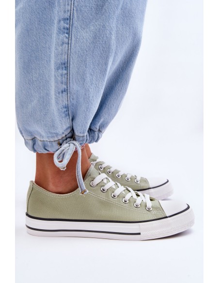 Classic Low Women's Sneakers Light green Vegas