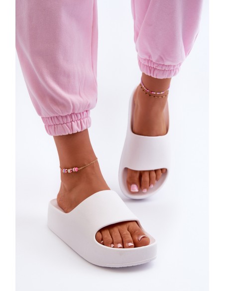 Moteriški balti platforminiai putplasčio sandalai Airaplea