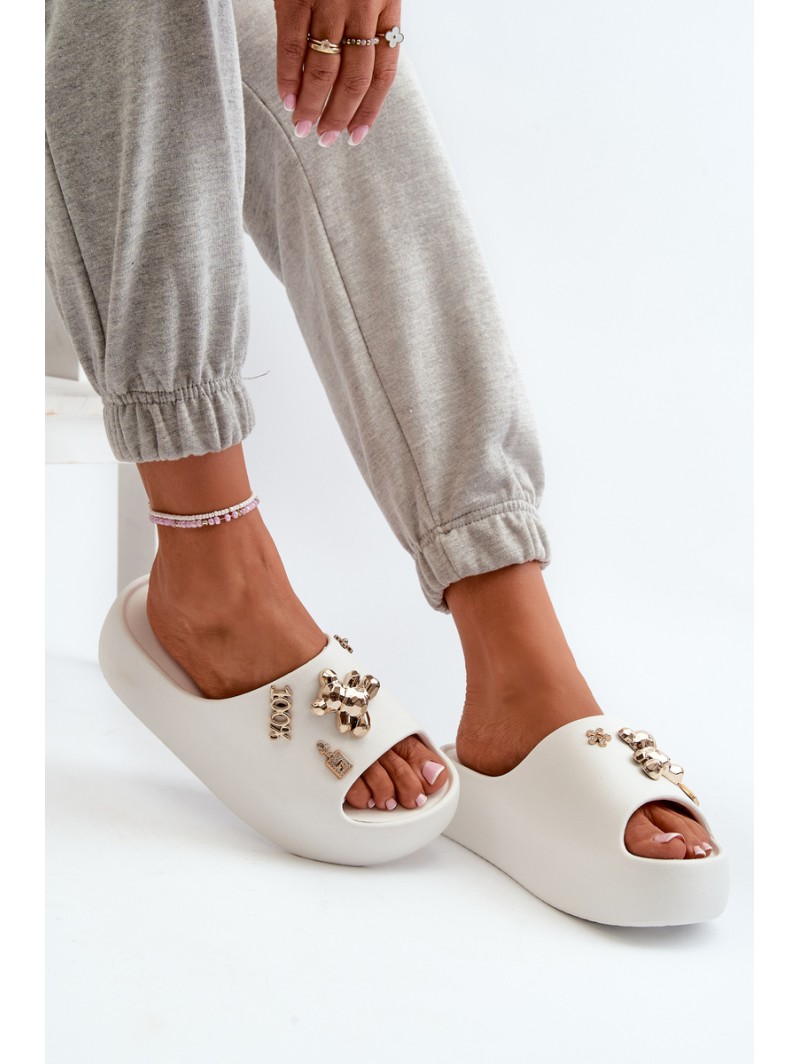 Women's Lightweight Foam Sandals With Decorations White Orchia