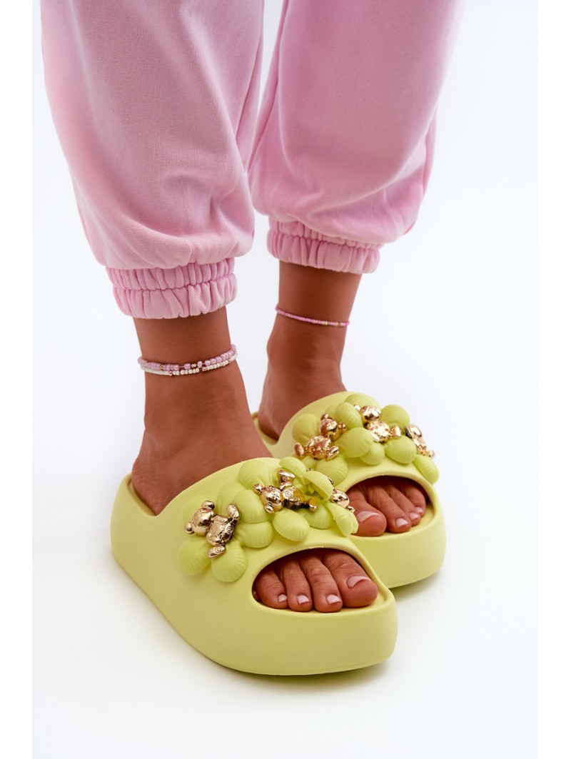 Women's Foam Slippers With Decorations On Thick Sole Lime Bremavia