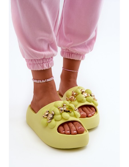 Women's Foam Slippers With Decorations On Thick Sole Lime Bremavia