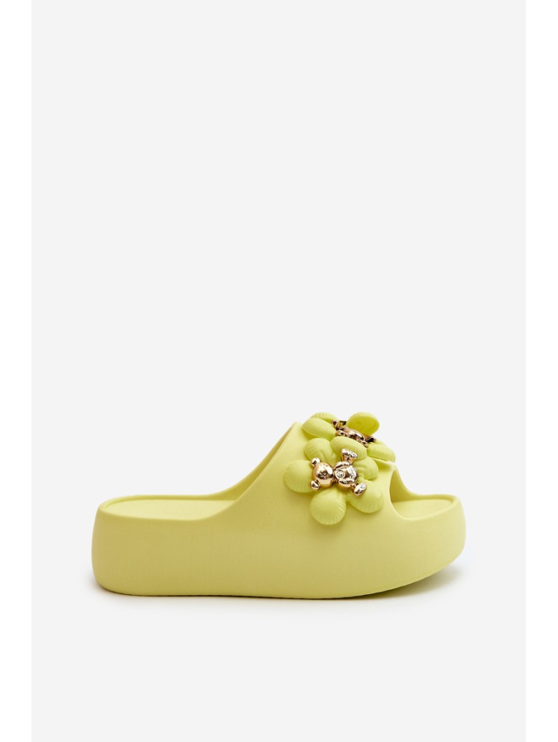 Women's Foam Slippers With Decorations On Thick Sole Lime Bremavia