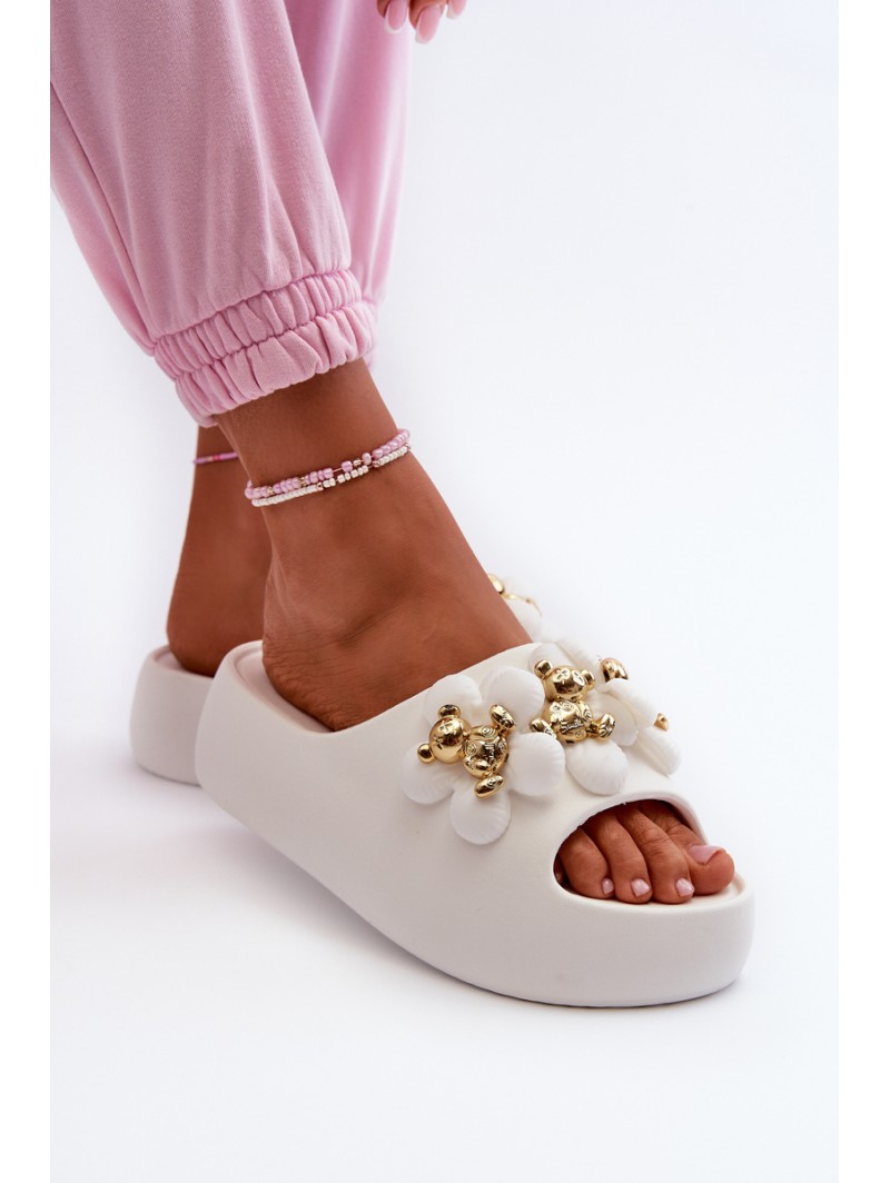 Women's Foam Slides With Decorations On Thick Sole White Bremavia