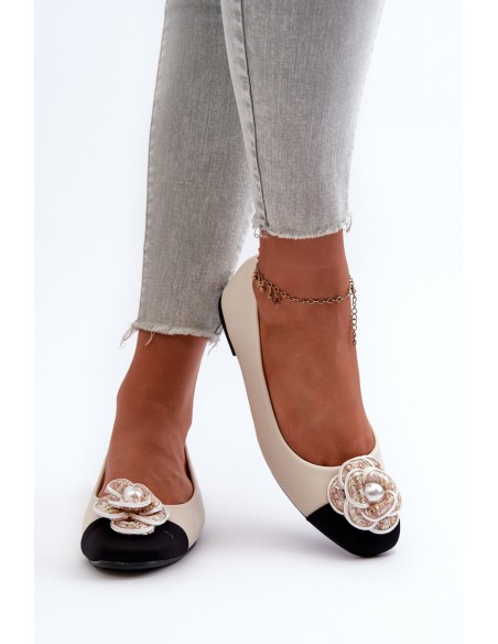 Women's Ballerina Flats in Beige Eco Leather with Decorative Detail Divinella