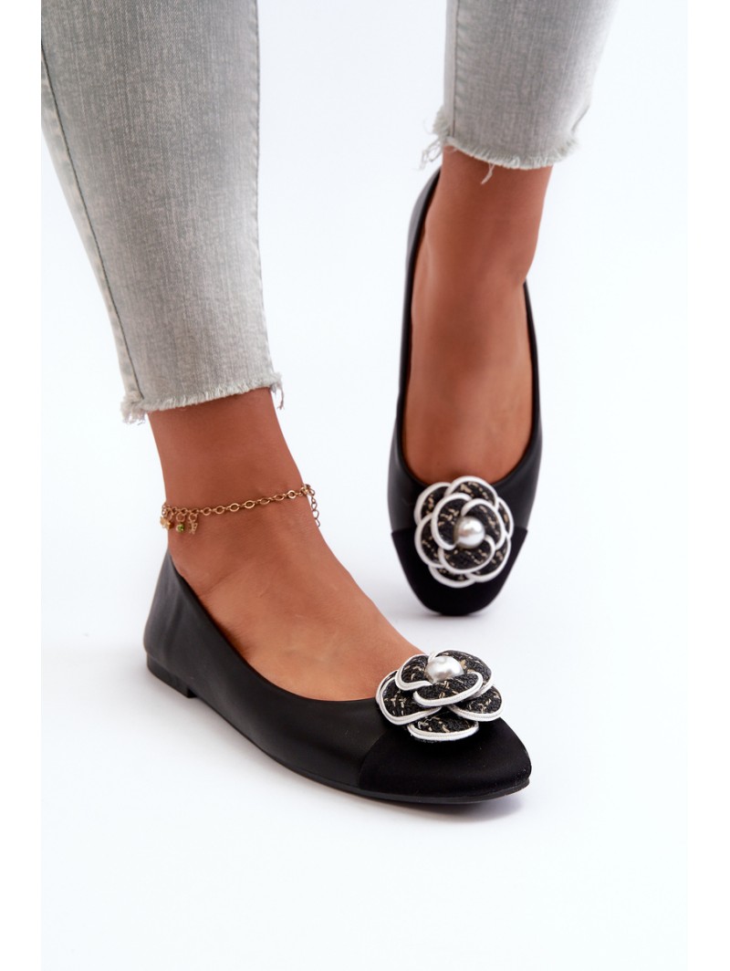 Women's Eco Leather Ballerina Flats with Decorative Detail Black Divinella