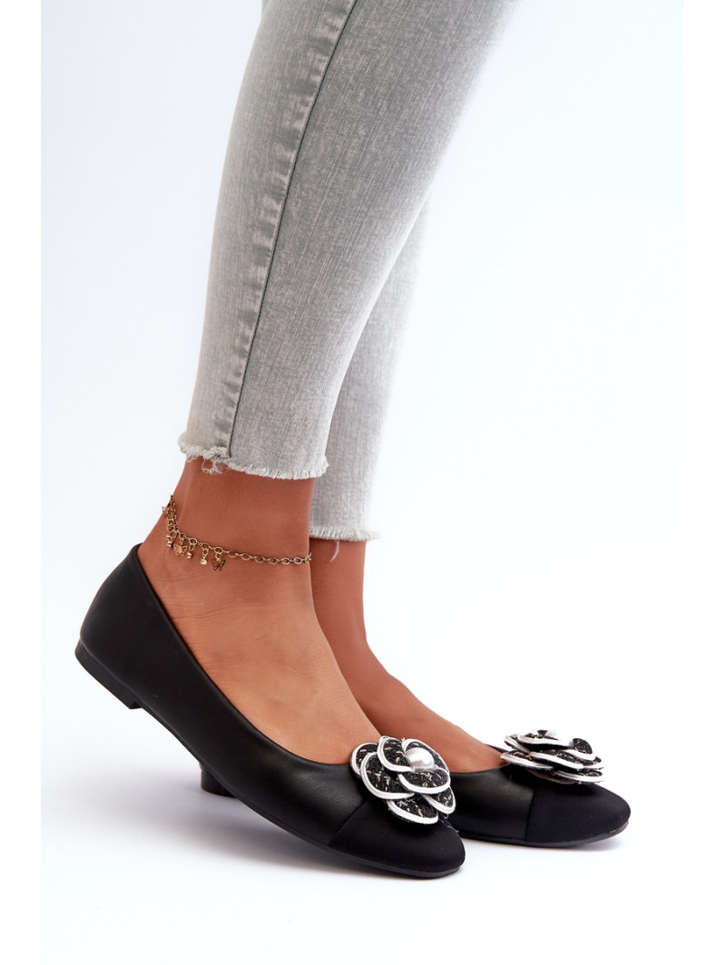 Women's Eco Leather Ballerina Flats with Decorative Detail Black Divinella