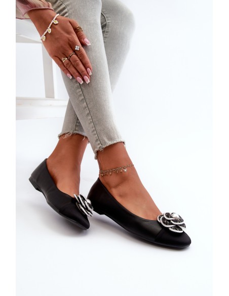 Women's Eco Leather Ballerina Flats with Decorative Detail Black Divinella