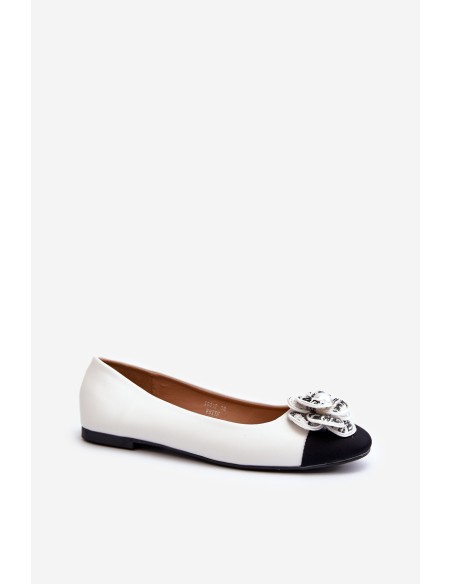 Women's Eco Leather Ballerina Flats with Decorative Detail White Divinella