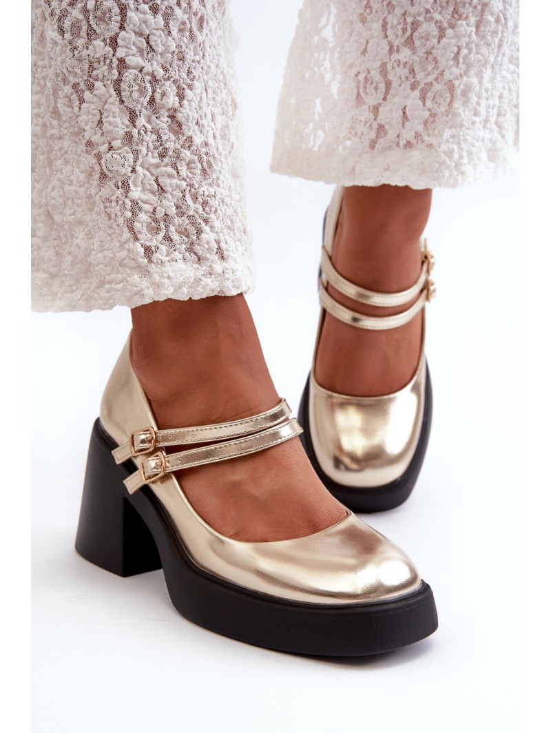 Faux Leather Pumps on Chunky Heel Gold Halmina