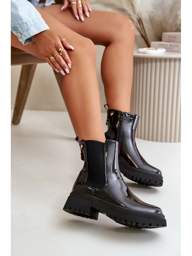 Black Zip-Up Glossy Ankle Boots Groesta
