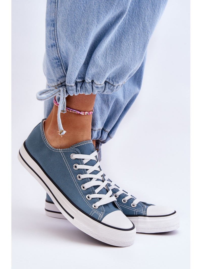 Classic Low Women's Sneakers Light blue Vegas