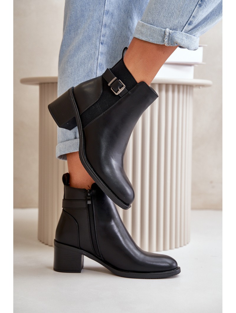 Women's Winter Insulated Boots with Heel and Buckle Black Nevillira