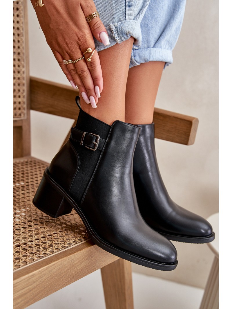 Women's Winter Insulated Boots with Heel and Buckle Black Nevillira