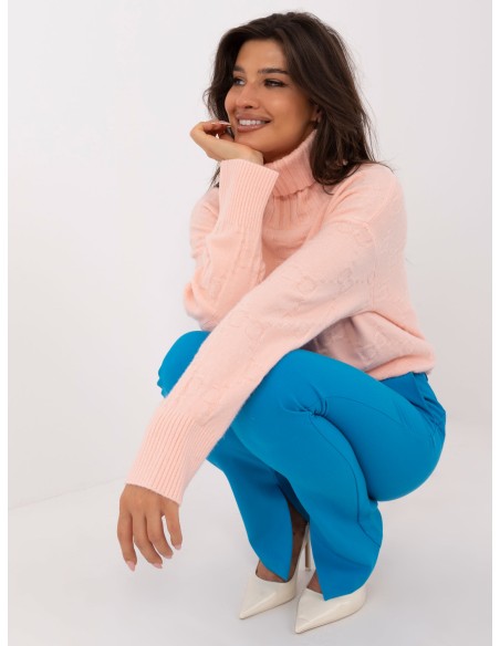 Sweter-AT-SW-2342-1.35-brzoskwiniowy
