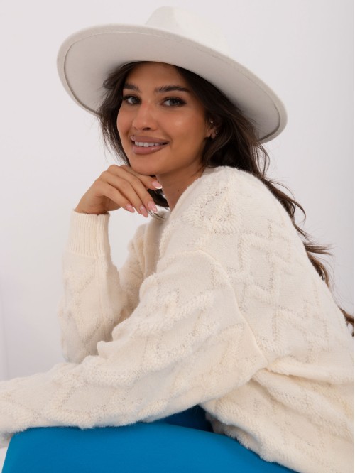 Švelnus tekstūrinis megztinis su rombais 2