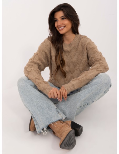 Švelnus tekstūrinis megztinis su rombais