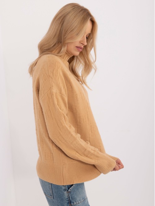 Sweter-AT-SW-2342-1.35-camelowy 2