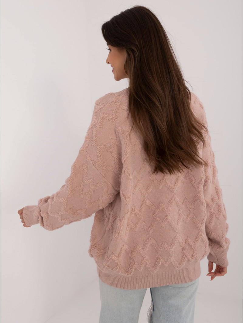 Švelnus tekstūrinis megztinis su rombais