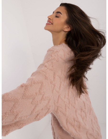 Švelnus tekstūrinis megztinis su rombais