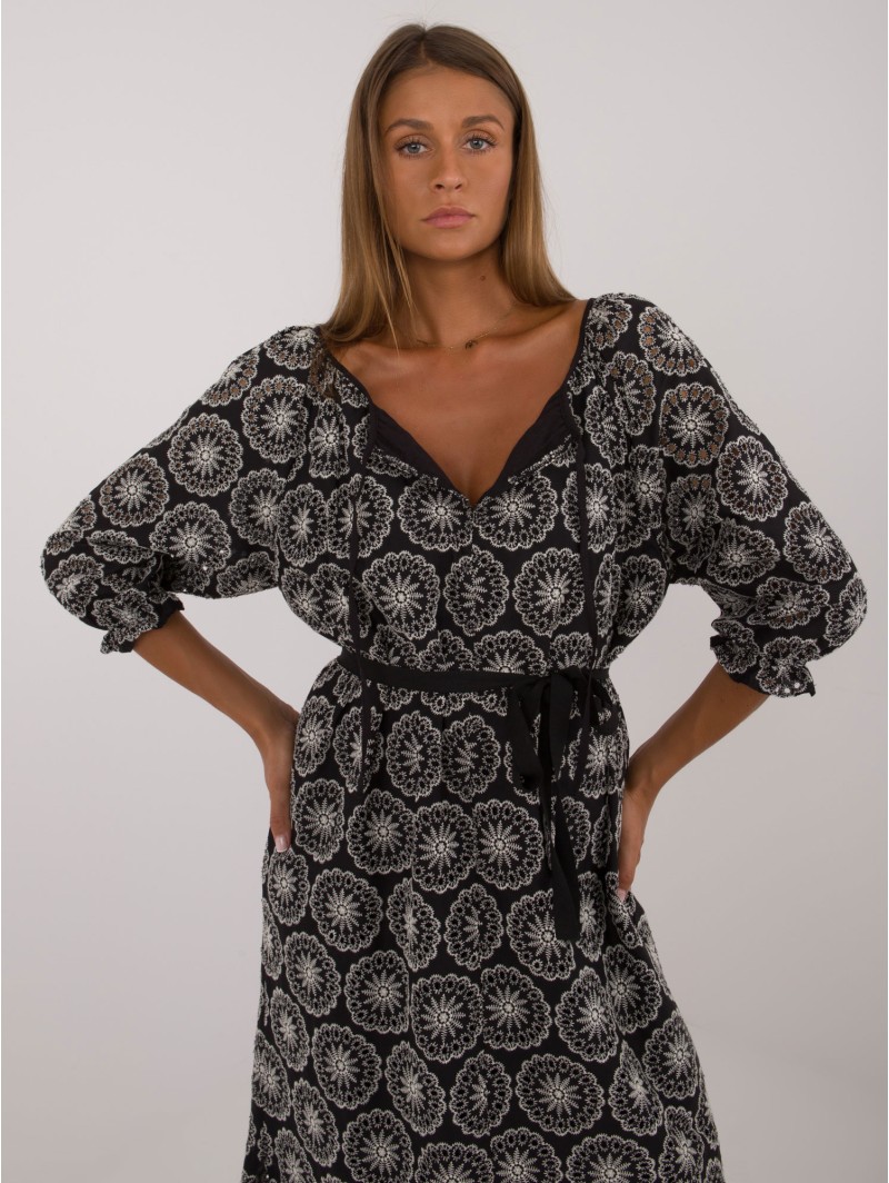 Sukienka-LK-SK-509748.91-czarny