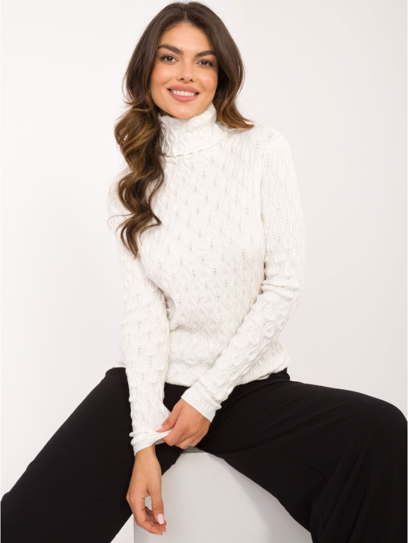 Sweter-AT-SW-2334-2.61-ecru