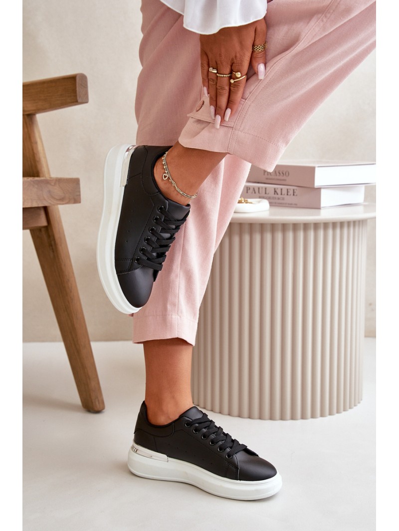 Low Women's Sneakers On Platform Made Of Eco Leather Black Nevelena