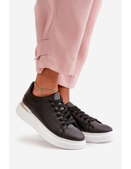 Low Women's Sneakers On Platform Made Of Eco Leather Black Nevelena