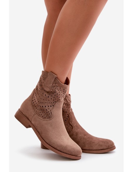 Women's perforated ankle boots with flat heel brown S.Barski HY42-135