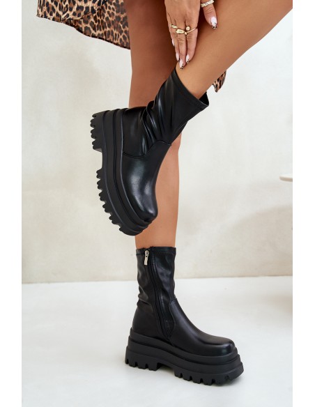 Boots On Massive Platform Black Florinara