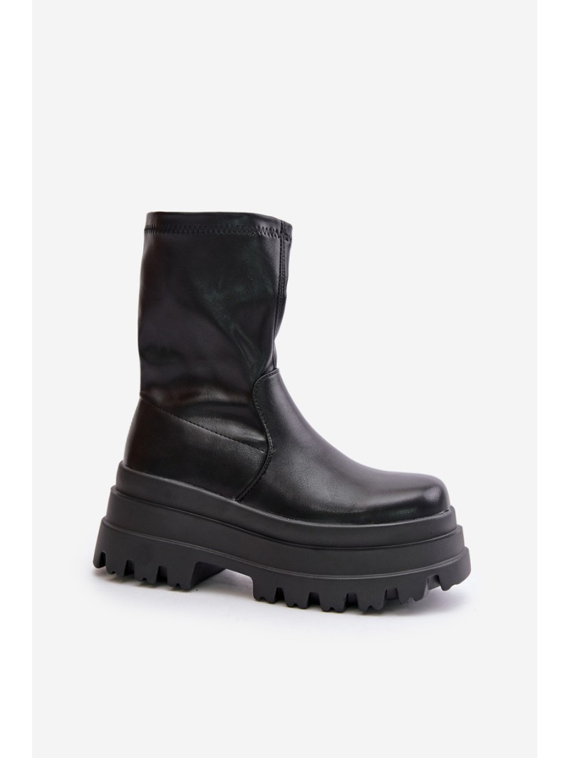 Boots On Massive Platform Black Florinara