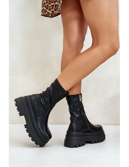 Boots On Massive Platform Black Florinara