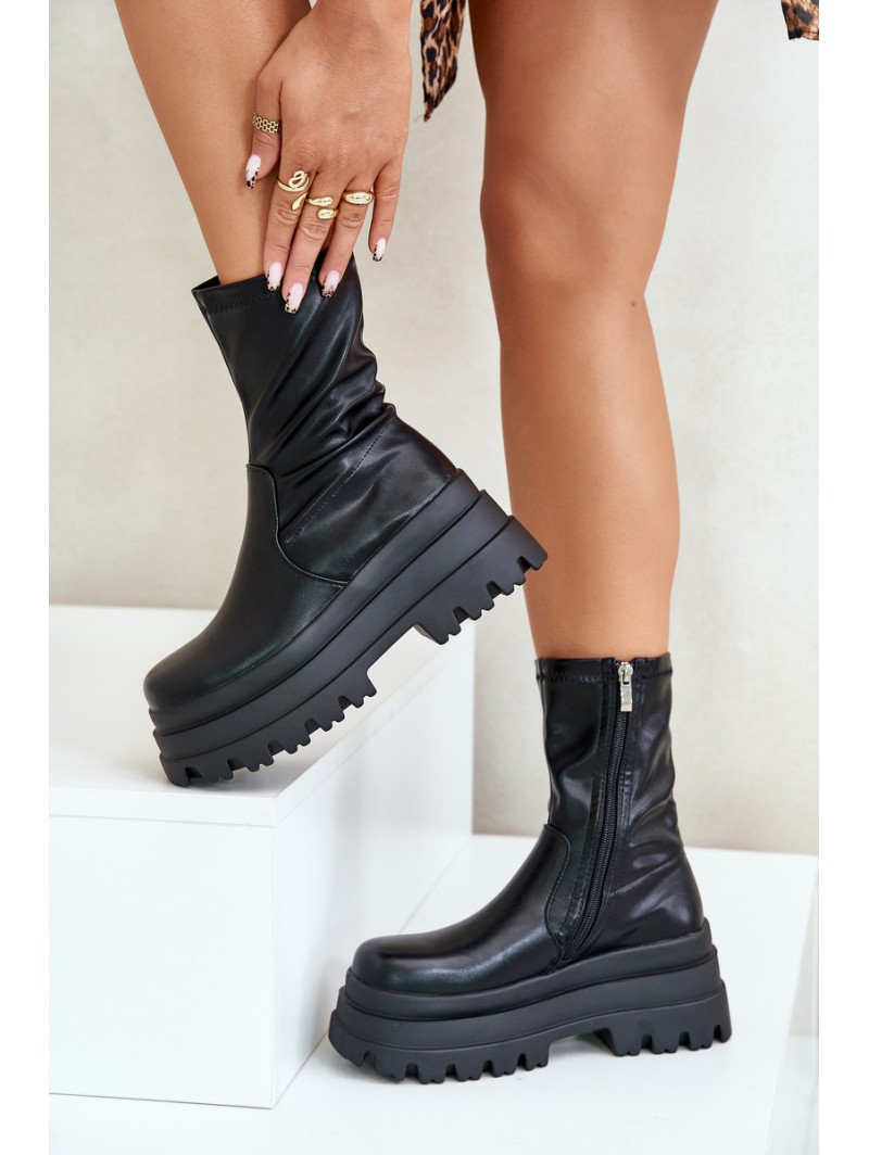 Boots On Massive Platform Black Florinara