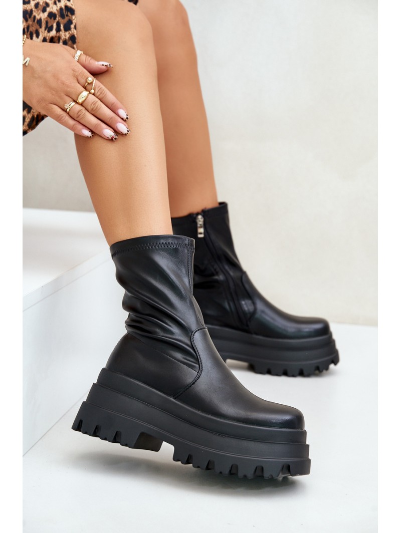 Boots On Massive Platform Black Florinara
