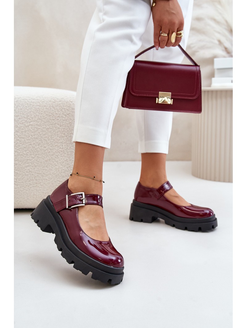 Lacquered Women's Shoes With Buckle Burgundy Plikuria