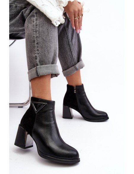 Lacquered Heeled Ankle Boots Insulated Black MR880-093