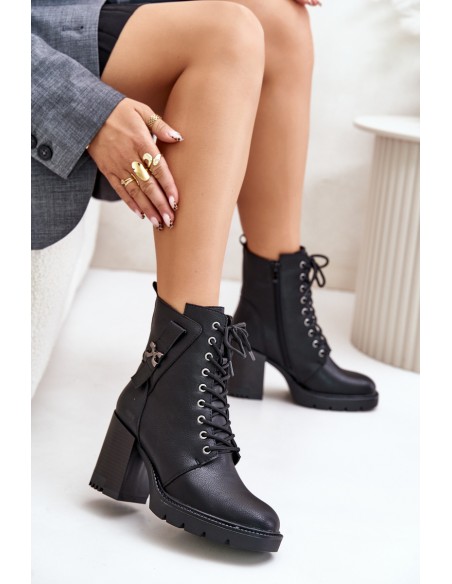 Insulated Heeled Boots With Gold Detail Black Ivarisse