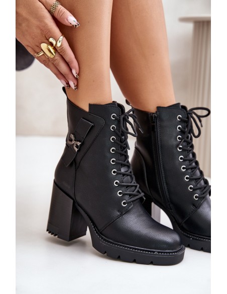 Insulated Heeled Boots With Gold Detail Black Ivarisse