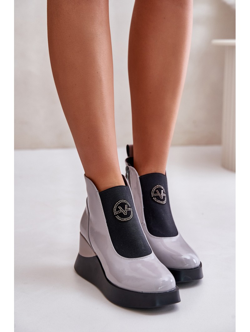 Lacquered Wedge Ankle Boots Insulated Gray Vinceza 66703