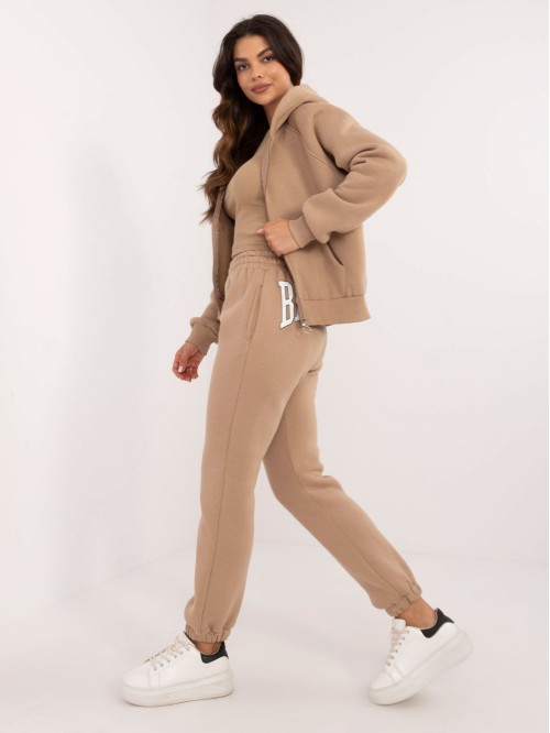 Stilingi trijų dalių treningai su užrašu 2