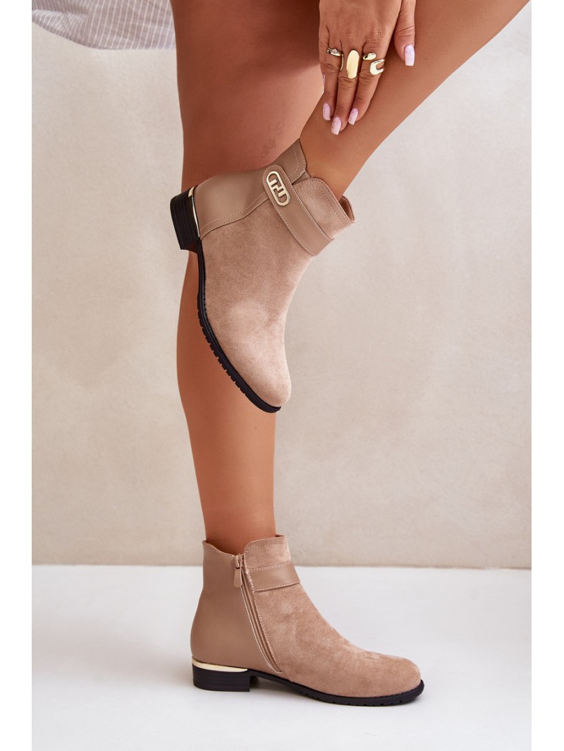 Warm women's ankle boots with flat heel and gold detail beige Ravasira