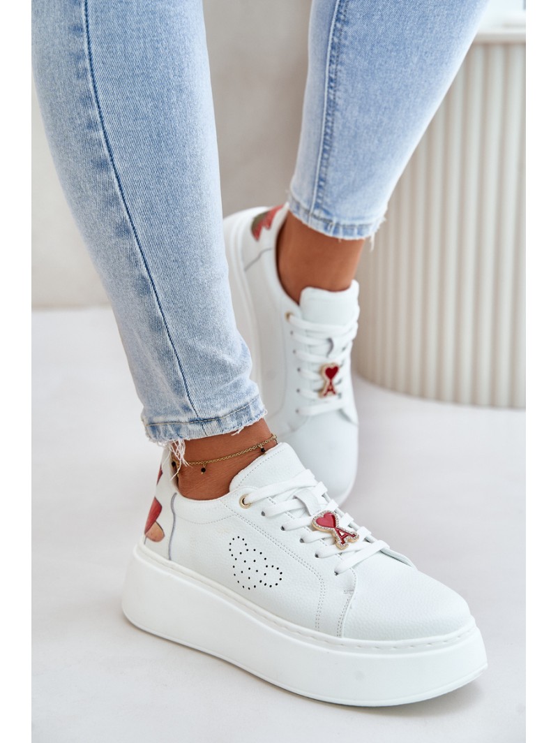 Women's Leather Sneakers On Platform With Pendant And Decorative Flower 89100 White