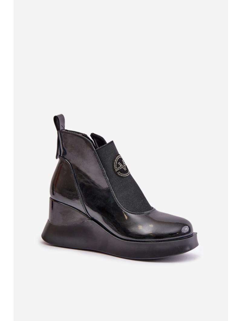 Lacquered Wedge Boots Insulated Black Vinceza 66703