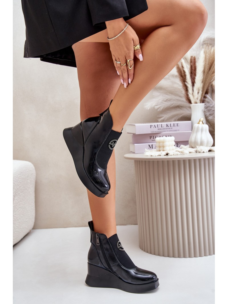 Lacquered Wedge Boots Insulated Black Vinceza 66703
