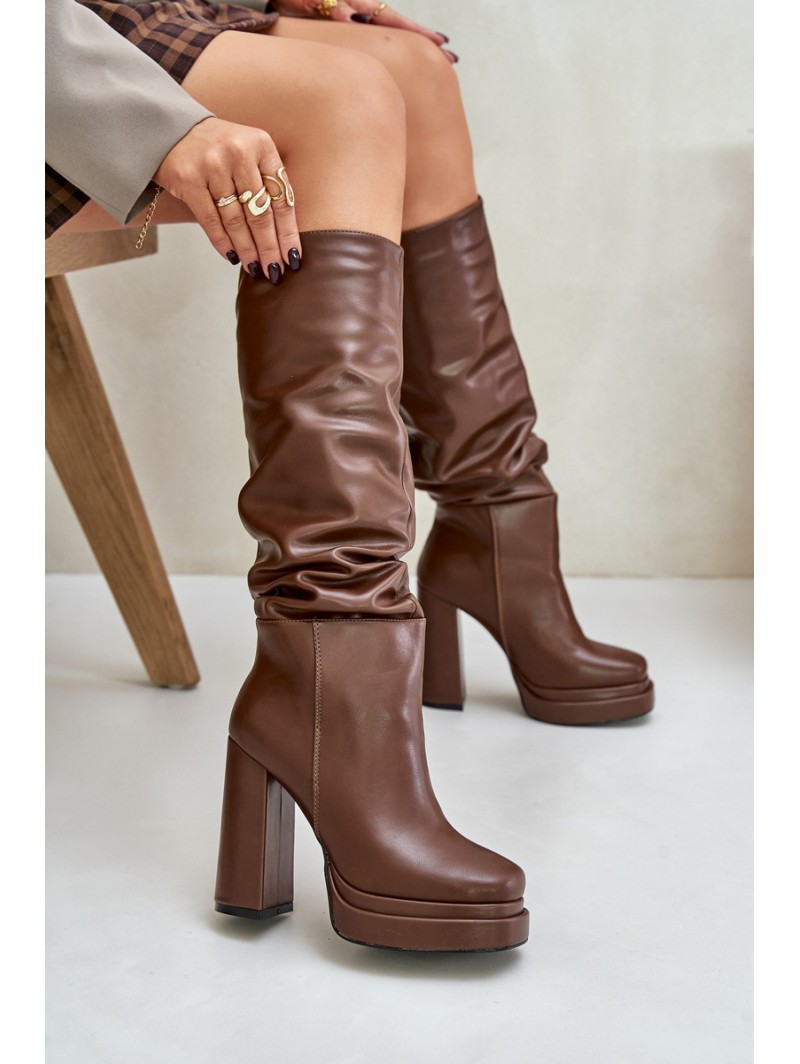 Slip-On Knee-High Boots With Heels And Platform With Gathering Insulated Brown Beridra