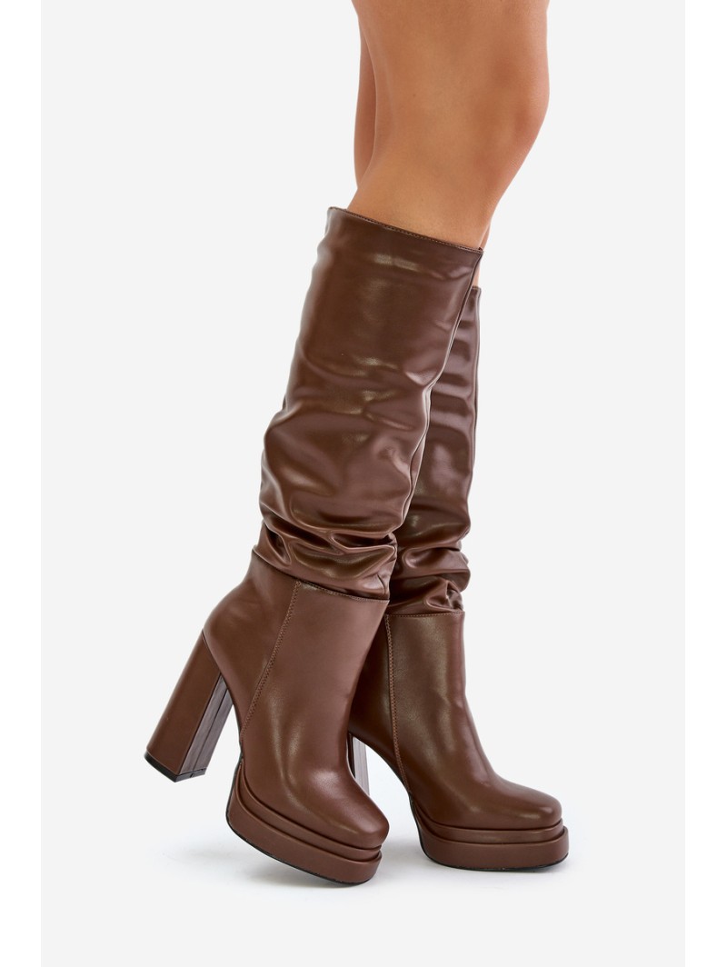 Slip-On Knee-High Boots With Heels And Platform With Gathering Insulated Brown Beridra